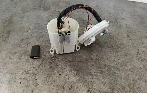 Opel Meriva A In-tank fuel pump