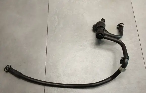 Peugeot 508 Turbo solenoid valve V757750680