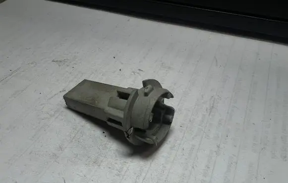 Tail light part