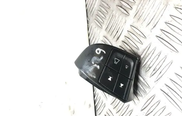 Volvo S40 Steering wheel buttons/switches 30739641 07W47 4970