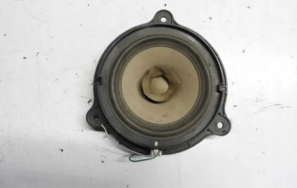 Nissan Note (E11) High frequency speaker in the rear doors 28156AV700