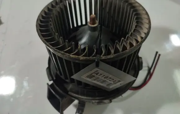 Peugeot 206 Heater fan/blower 55767
