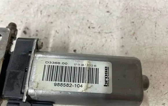 Citroen C5 Seat adjustment motor 988582104 979577G3039A1831