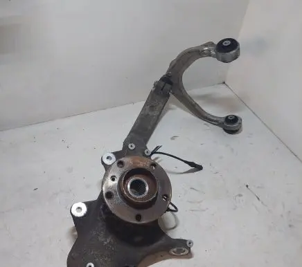 BMW X6 E71 Front wheel hub 31216773784