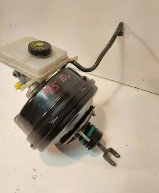 BMW X3 F25 Brake booster 6857869