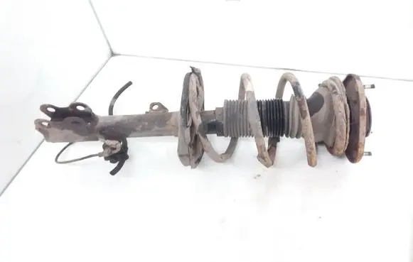Toyota Corolla Verso E121 Front shock absorber with coil spring