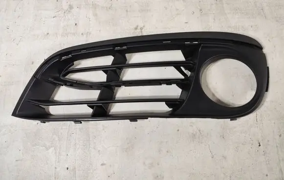 BMW 5 F10 F11 Front bumper lower grill 51117331731 7331731