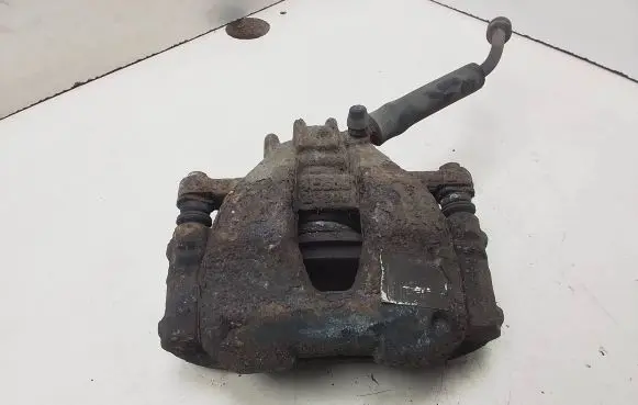 Peugeot 308 Front brake caliper