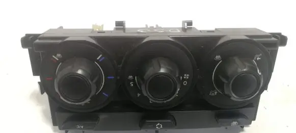 Citroen DS3 Climate control unit 400018004