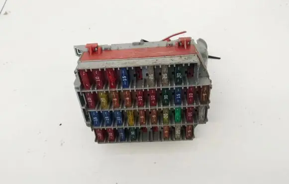 Volvo S80 Fuse box set 9162439