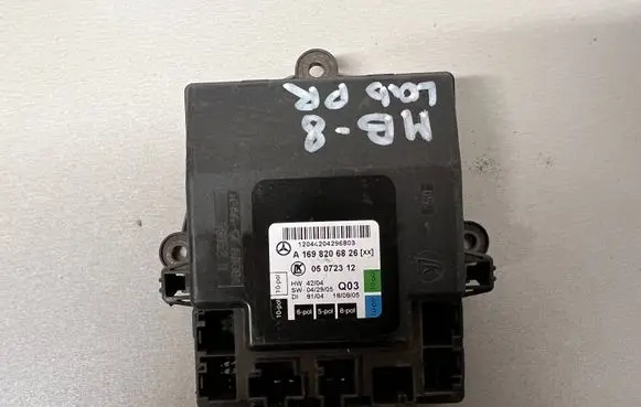 Mercedes-Benz A W169 Other control units/modules A1698206826 05072312 12044204296803
