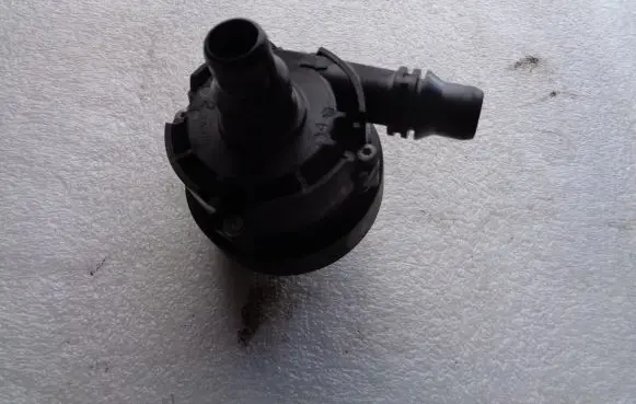 Mini One - Cooper F56 F55 Electric auxiliary coolant/water pump 8605322