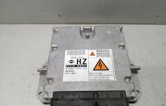 Nissan Almera N16 Engine control unit/module 23710BN821 2758003191