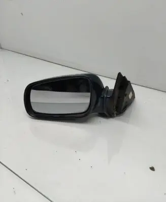 Volkswagen PASSAT B5.5 Front door electric wing mirror E1020479