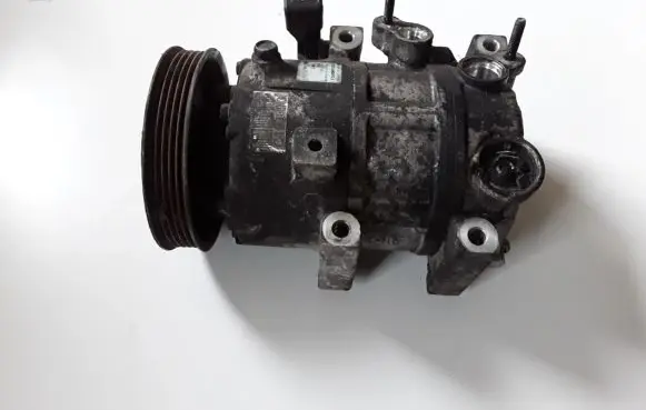 KIA Sportage Air conditioning (A/C) compressor (pump) F500NFFCA02