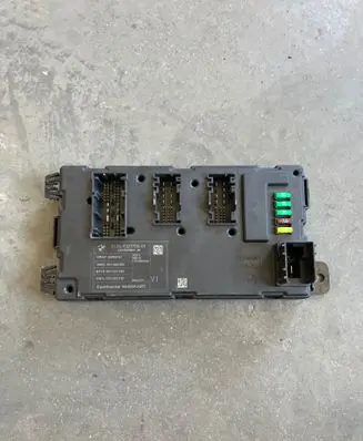 BMW 3 F30 F35 F31 Comfort/convenience module 9329700 00000F4C 003000002