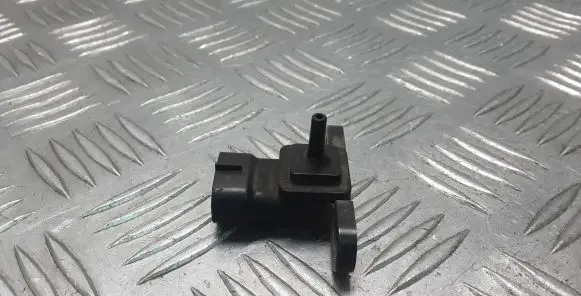 Toyota Avensis T250 Air pressure sensor 8942120200