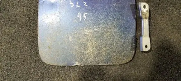 Mazda 323 Fuel tank cap