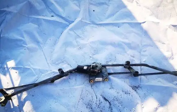 Chrysler Voyager Front wiper linkage and motor 