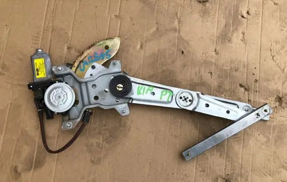 KIA Carens I Rear door window regulator with motor