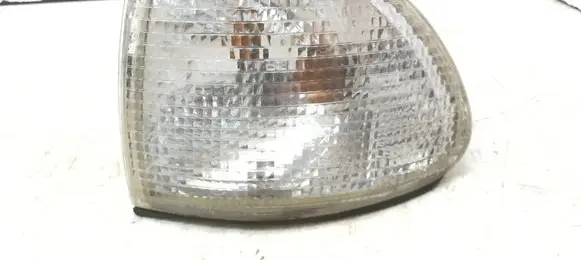 BMW 7 E38 Front indicator light 084441504L