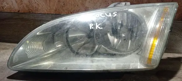 Ford Focus Headlight/headlamp