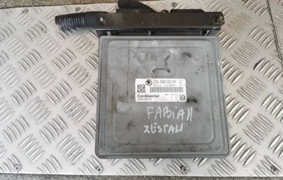 Skoda Fabia Mk2 (5J) Engine control unit/module 03L906023DK