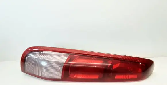 Nissan X-Trail T30 Rear/tail lights