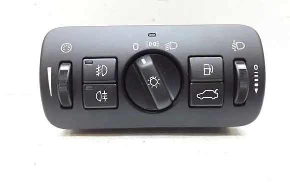 Volvo V70 Light switch 30739415