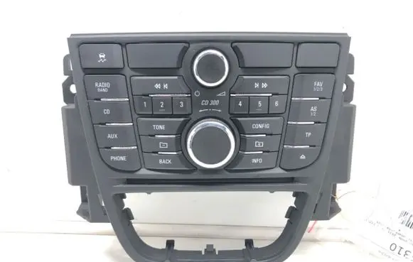 Head unit multimedia control