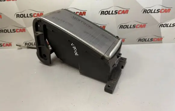 Volvo V70 Glove box 30643625 321188