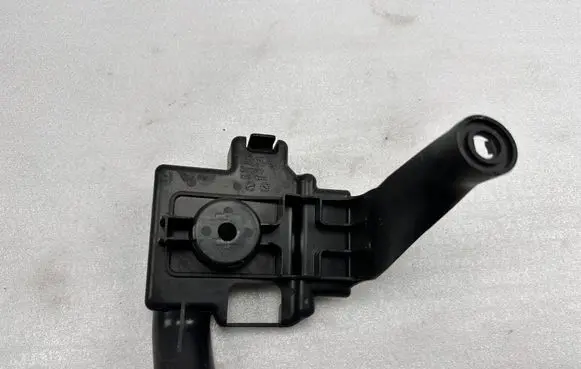 Audi A6 S6 C7 4G Horn signal holder/bracket 4G1907333