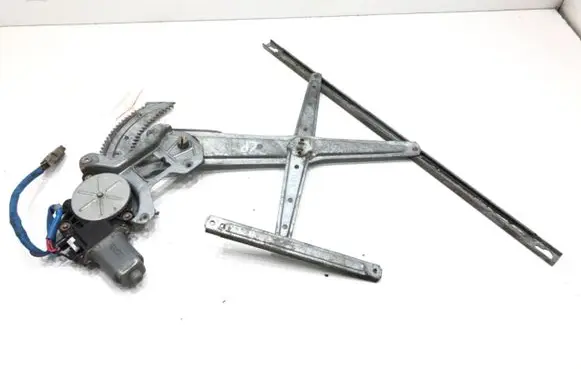 Honda CR-V Front door window regulator with motor