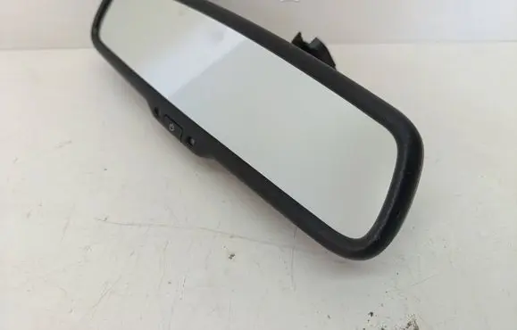 Infiniti Q50 Rear view mirror (interior) 