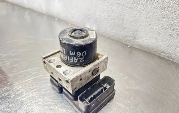 Opel Zafira B ABS Pump 13246534 6279