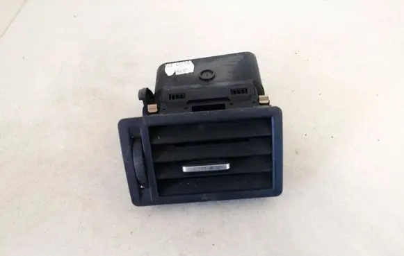 Ford Focus C-MAX Dash center air vent grill 3b51r018b09 3b51-r018b09