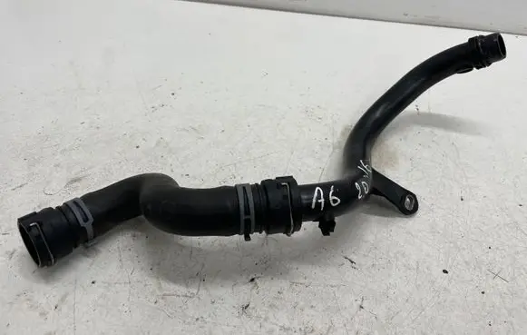 Audi A6 S6 C7 4G Engine coolant pipe/hose 04L121071H