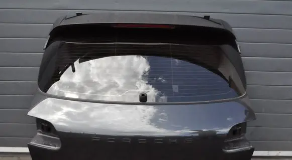 Porsche Macan (95B) Tailgate/boot cover trim set 