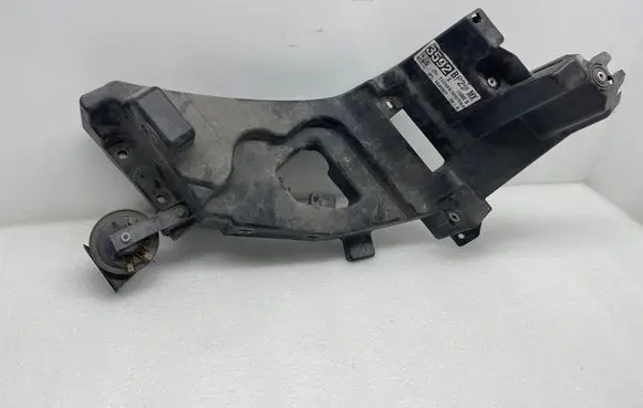 Tesla Model X Headlight/headlamp mounting bracket 104880700A 3592