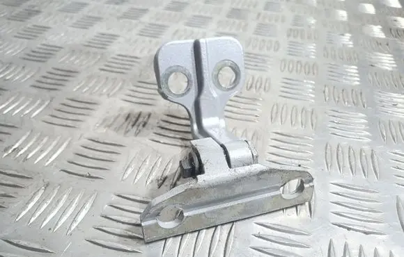 Jaguar XF X250 Rear door lower hinge