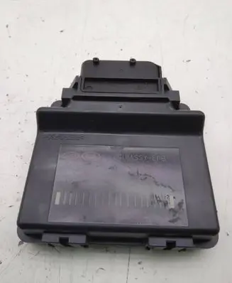 Hyundai i40 Hand brake control module 597903Z500 01084800 EP80010400
