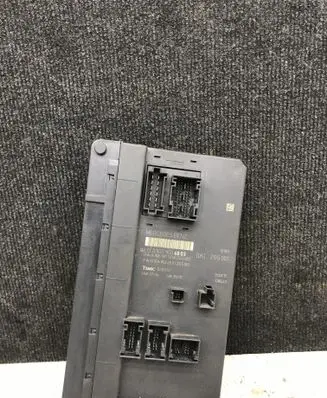 Mercedes-Benz Sprinter W906 SAM control unit A9069006803 A9069013200 A9069022001