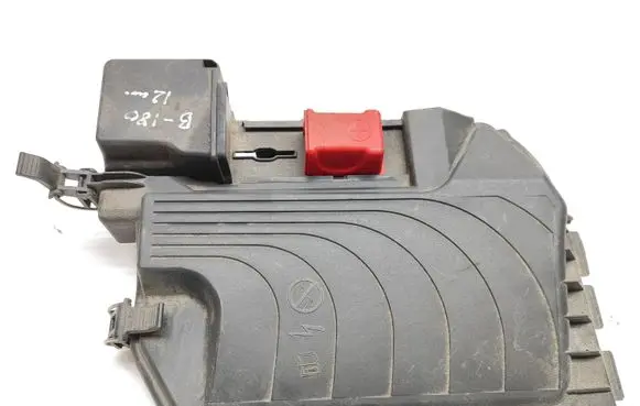 Mercedes-Benz B W246 W242 Fuse box cover A2465400182