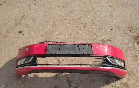 Volkswagen PASSAT B7 Front bumper 3AA807221
