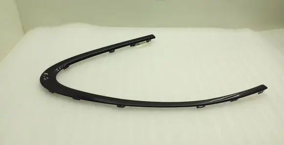 Porsche Cayenne (92A) Rear side glass trim 7P5853995