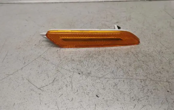 Porsche Panamera (971) Front reflector 971945062B 9Y0945072B 9Y0945072C