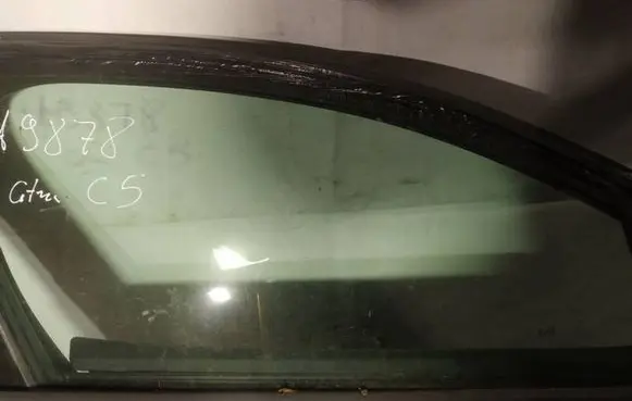Citroen C5 Front door window glass four-door as2