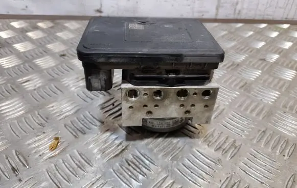Audi A3 S3 8V ABS Pump 3Q0907379Q 3Q0614517Q