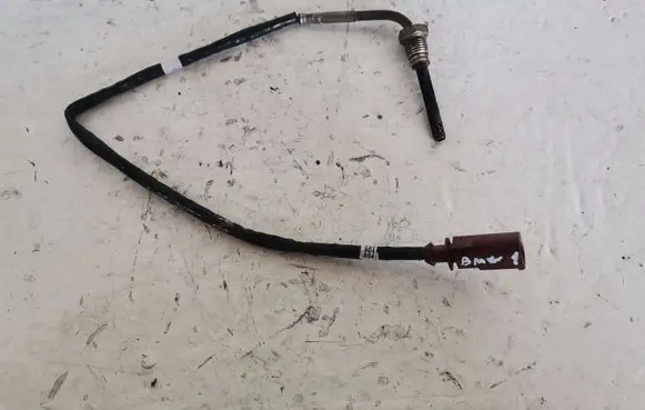 BMW 1 F20 F21 Exhaust gas temperature sensor 03P906088D