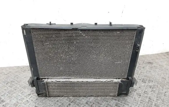BMW 4 F32 F33 Radiator set 7600532 8641946